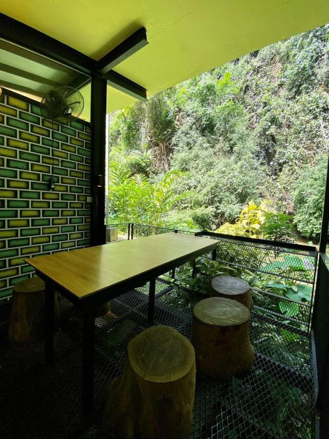 Xscape Tambun Villa Ipoh Kültér fotó